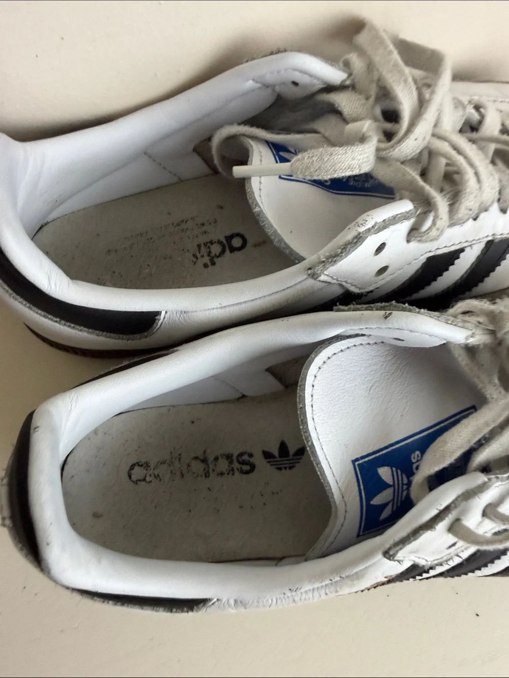 (2292) Adidas White and Black Samba Sneakers with Gum Sole, Size: 6.5